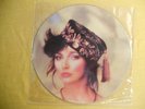Kate Bush UNKNOWN MUSIC 12
