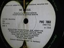 the BEATLES white album UK 1ST MONO top loading sleeve.