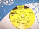 DYNATONES  THE FIFE PIPER  UK DEMO 1966  MINT