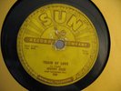 JOHNNY CASH COUNTRY 78 ON SUN 258 VG- BUT PLAYS NICE