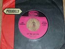 The SORROWS Let The Live Live ORIG.1966 UK GARAGE 7