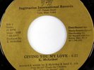 rare Modern Soul 45 K. MCARTHUR giving you my love Hear