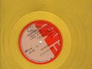 KIM WILDE CHEQUERED   yellow SINGLE COLOMBIA