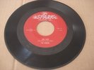 Doo-Wop 45 The Robins One Kiss/I Love Paris SPARK 1955