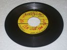 COXSONE/GIVE A HELPING HAND - GAYLADS [SKA] 7