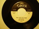 45 -DOO WOP ONYX-520 BY THE VELOURS-LISTEN