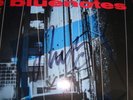 Neil Young.Signed. Autographed.'This note's for you' LP