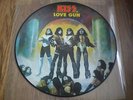 KISS - LOVE GUN   PICTURE DISC NUMBERED LTD ED N/M