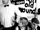 Belle and Sebastian: Push Bar Man to Open Old Wounds