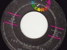 NORTHERN SOUL 45 RPM- THE SHOWMEN on MINIT