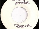 BOB MARLEY & THE WAILERS / STEPPING RAZOR / LISTEN