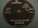 THE BEATLES - RARE PRESSING - I WANT TO HOLD YOUR HAND