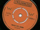 1968 THE UNIQUES - OUT OF LOVE / WATCH THIS SOUND 7
