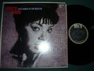 MARY WELLS: 