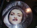 MADONNA - VOGUE 12