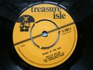 PHYLLIS DILLON THINGS OF THE PAST - TREASURE ISLE - EX