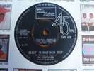 The Temptations - Beauty Is Only Skin Deep 1966 UK 45