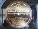 THE BEATLES: PLEASE PLEASE ME  PMC 1202 (BLACK/GOLD)  CON VG+