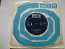 THE ZOMBIES - She Does Everything For Me / Goin' Out Of My Head -  DECCA 1967