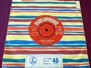 Beatles PLEASE PLEASE ME RARE 1963 UK 1ST ISSUE RED LABEL VINYL 45.
