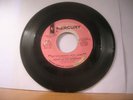 Novelty 45  -  Perry and The Harmonics  - Do The Monkey With James (Bond) - 7