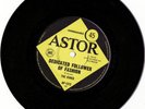 THE KINKS - DEDICATED FOLLOWER OF FASHION  Aussie 7