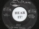 WEIRD ROCK INSTRO 45 The Social Outcasts Ronnie & Renegades (Sultan #1003) Mad