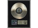QUEEN : RIAA PLATIN-AWARD - NEWS OF THE WORLD - JOHN D.