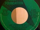 NORTHERN SOUL CROSSOVER  FOUR WONDERS - JUST LOOKING FOR MY LOVE