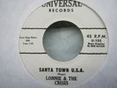 7-144 LONNIE & THE CRISIS on UNIVERSAL 103 - SANTA TOWN USA - DOO WOP 45 MINT