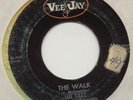 NORTHERN/SOUL/R&B/POPCORN 45 Lue Cazz The Walk b/w Dreaming (Vee Jay) LISTEN