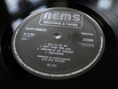 BLACK SABBATH Sabotage UK 1ST PRESS NEMS 9119 001 Textured Sleeve TOP VINYL