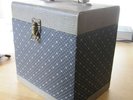 Vintage 60s Winel Record Box with 35 7inch vinyl singles