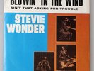 STEVIE WONDER   BLOWIN IN THE WIND   NM 1966 Tamla 45 in Picture Sleeve LISTEN