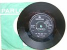 THE FALLING LEAVES SHE LOVES TO BE LOVED / NOT GUILTY V RARE 1965 P'PHONE 5233