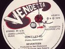 SEVENTEEN(ALARM) *DON'T LET GO/ BANK HOLIDAY WEEKEND* 1979 VENDETTA RARE PUNK