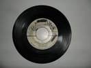 TREASURE ISLE/DON'T STAY AWAY - PHYLLIS DILLON  (ROCKSTEADY  7