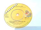 SAM WILLIAMS      LOVE SLIPPED THROUGH MY FINGERS     GRAPEVINE