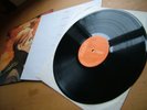 DAVID BOWIE. LOW. RARE 1st PRESS 1977 LP + INSERT. NEAR MINT CONDITION VINYL