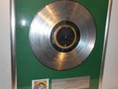 Bob Marley & the Wailers Confrontation platin Schallplatte goldene