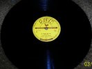 Jerry LEE LEWIS and His Pumping Piano an Sun Records U337