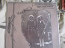 HEATH BROTHERS - SMILING BILLY SUITE IN MINT CONDITION ORIGINAL STRATA