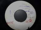 1969 skin reggae 7- wiggle waggle / jagga war - by the wanderers rare tune check