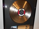 Mike Oldfield QE2 goldene Schallplatte