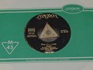 Dodie Stevens - Pink Shoe Laces - London 20240 - Mint
