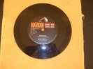 RARE ELVIS PRESLEY COMPACT 33 SURRENDER b/w LONELY MAN MONO no cover