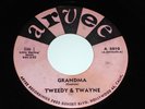 TWEEDY & TWAYNE Grandma 45 NM- She Loves Me She Loves Me Not Arvee 5010