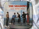 THE SHADOWS COFFRET FRANCE APACHE