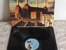 PINK FLOYD - ANIMALS - 1ST UK PRESS A-2U / B-3U CAT NO:- SHVL 815 NEAR MINT