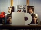 THE BEATLES 2 LP WHITE ALBUM on WHITE VINYL w POSTER & 4 PHOTOS 